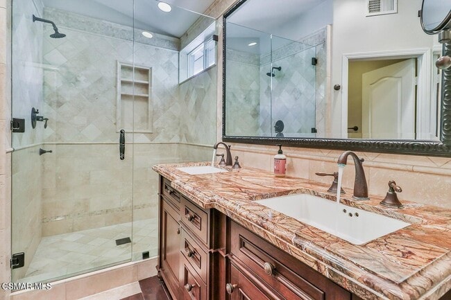 Building Photo - 3159 Foxtail Ct