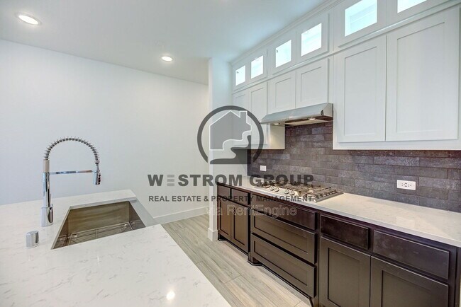 Building Photo - 12417 Iveson Dr