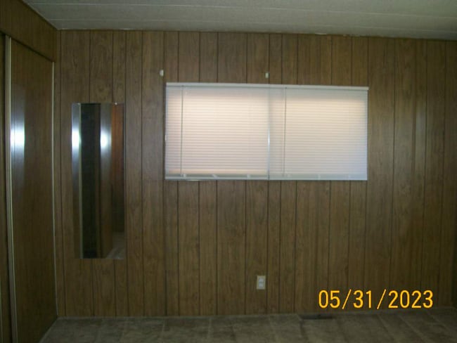 Building Photo - 13 Travertine Ln