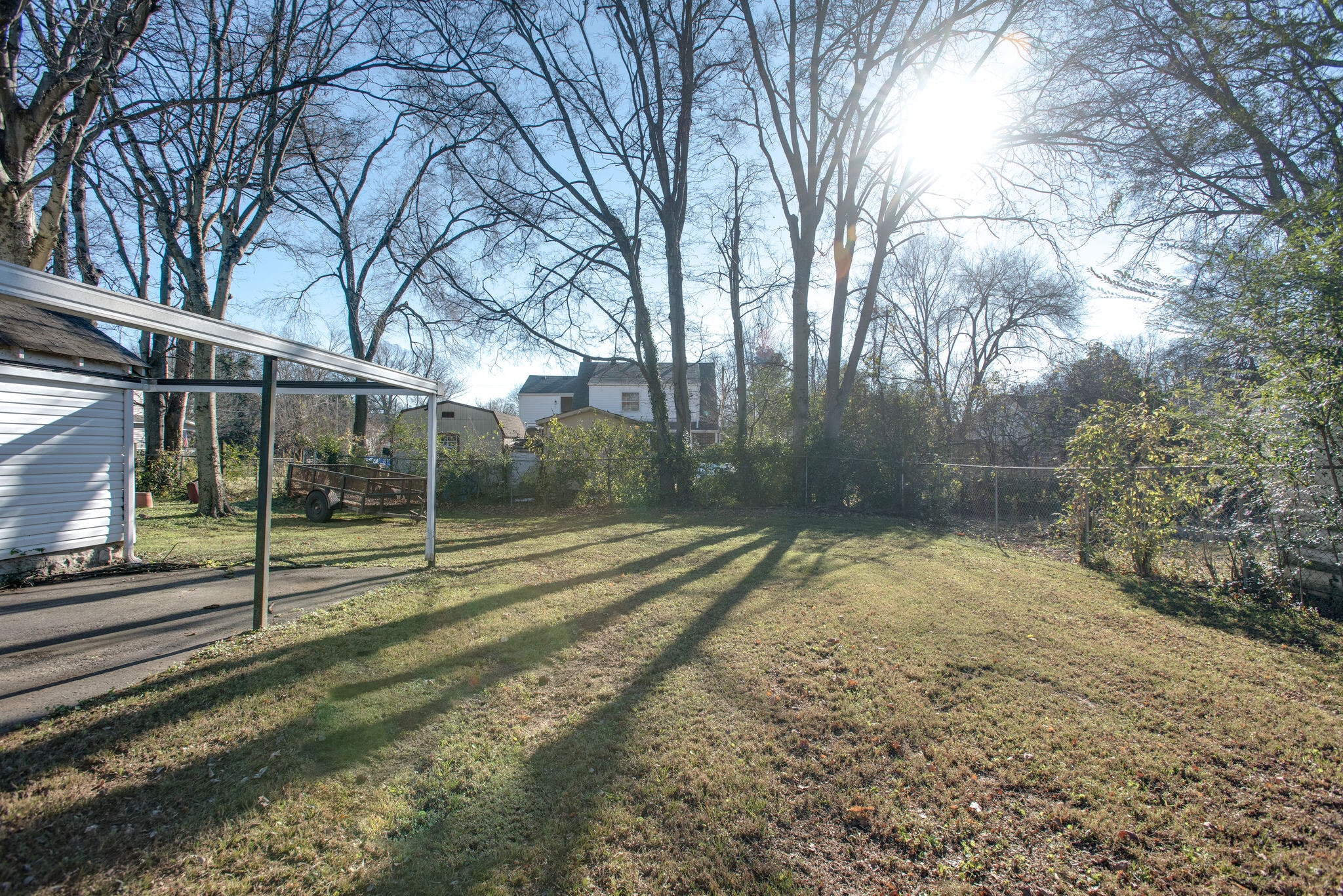 Building Photo - 253 Thuss Ave