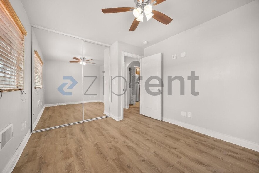 Building Photo - Unit 48