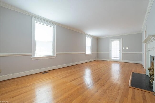 Building Photo - 621 Butler Ave