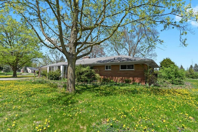 Building Photo - 48707 Eight Mile W