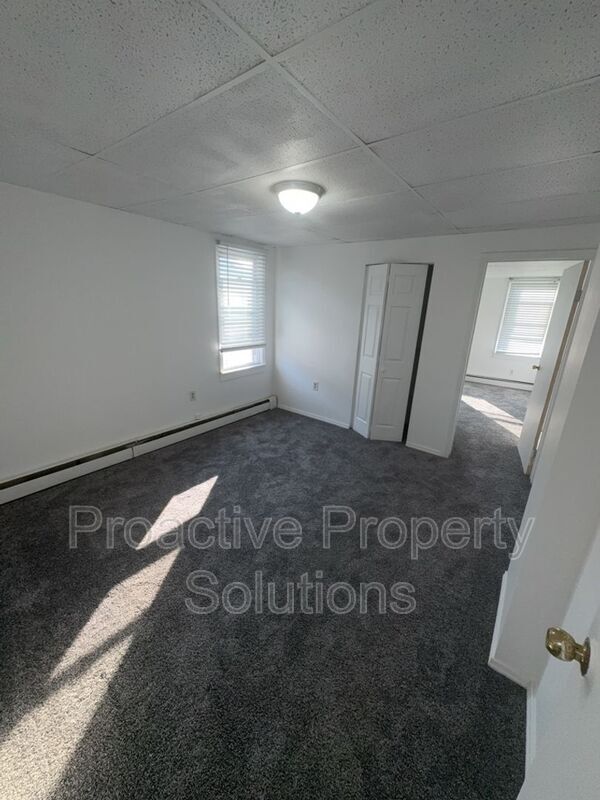 Building Photo - 415-417-417 17th Ave