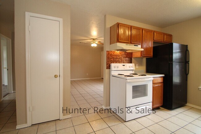 Building Photo - Spacious & Affordable Living in Northeast Killeen