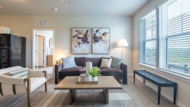 Building Photo - Authentix Bettendorf