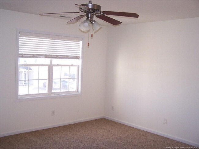 Building Photo - 1753 Cherrypoint Dr