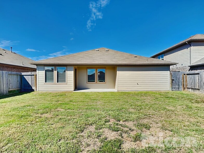 Building Photo - 8523 Aster Gln Wy