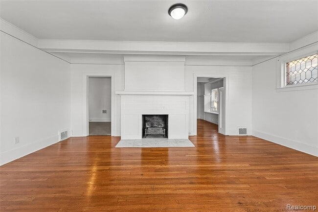 Building Photo - 1157 Virginia Park St