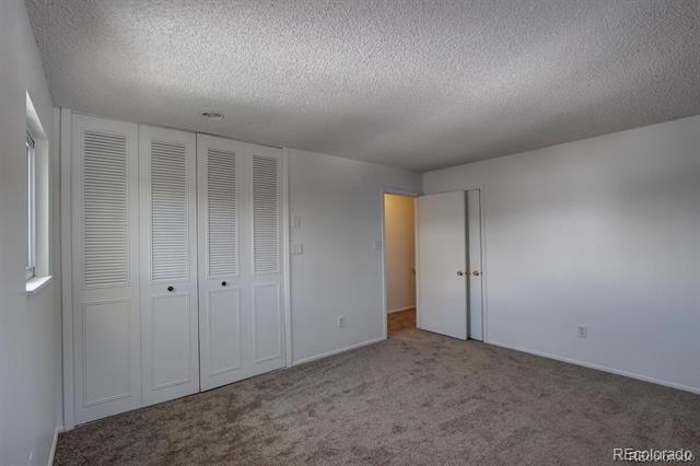 Building Photo - 6233 W Caley Ave