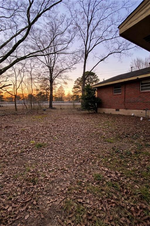 Building Photo - 1128 Mountain View Rd NW