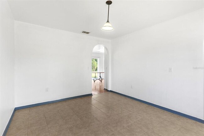 Building Photo - 125 Vista View Ave