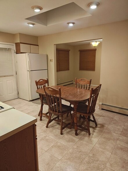 Building Photo - 32 Scooter Ln