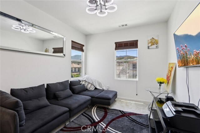 Building Photo - 25220 Golden Maple Dr