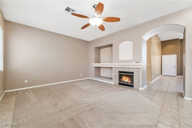 Building Photo - 9324 Heatwave St