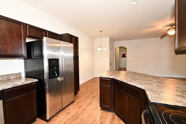 Building Photo - MOVE-IN READY Carolina Forest