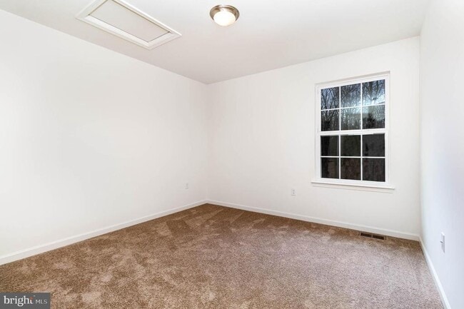 Building Photo - 8177 Haley Ct