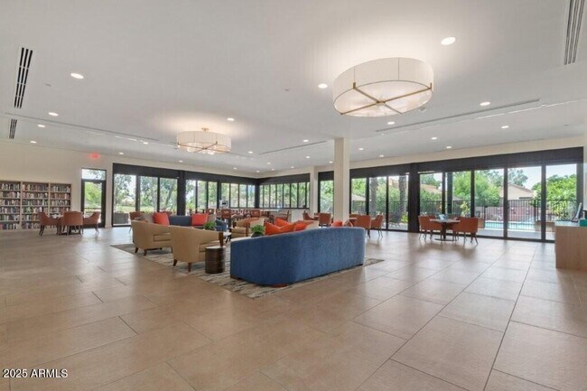 Building Photo - 7400 E Gainey Club Dr