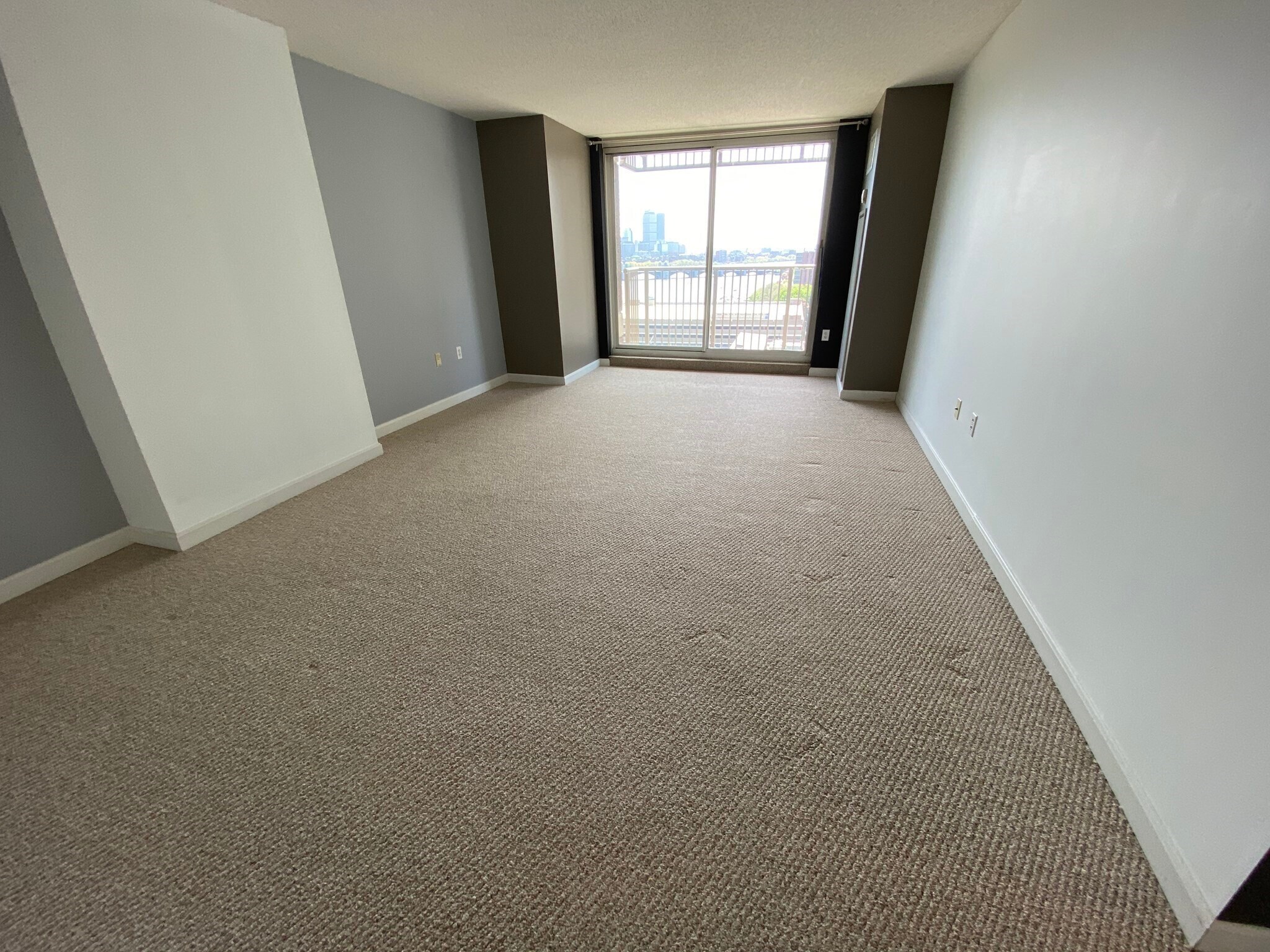 Building Photo - 10 Museum Way