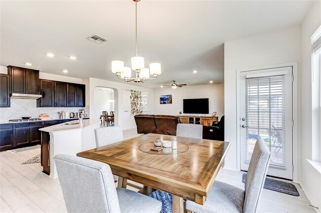 Building Photo - 3712 Forino Dr