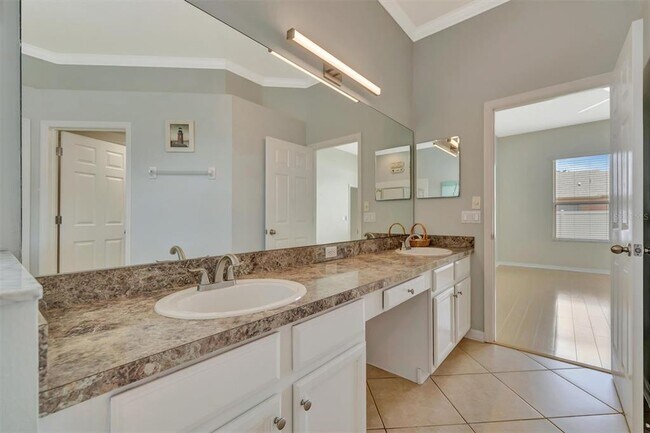 Building Photo - 4802 Bookelia Cir