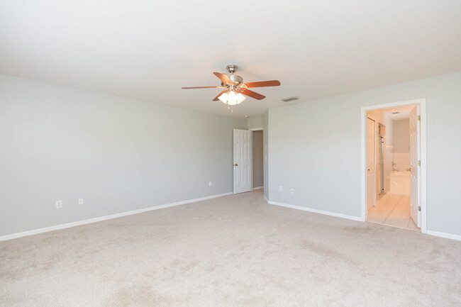 Building Photo - 18135 Nassau Point Dr