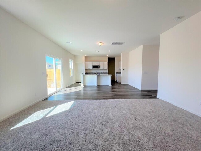Building Photo - 1036 Lacebark Pne Ln