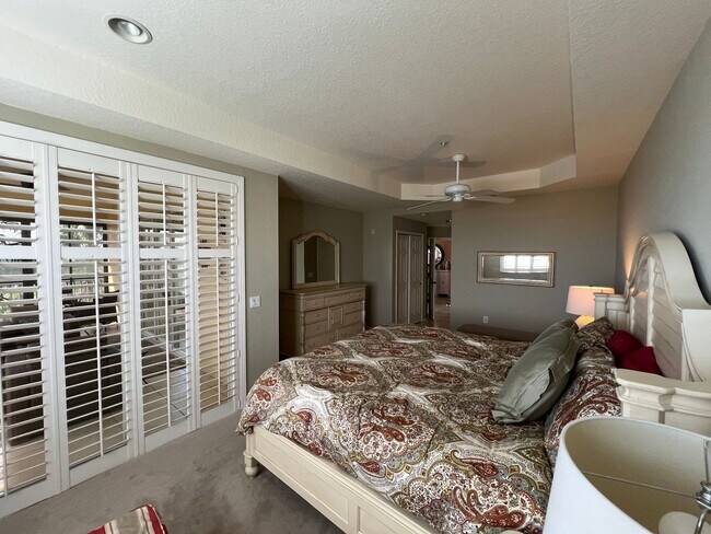 Building Photo - Furnished/Short Term Rental ** Available 5/1/26 ** 3 Bed/2 Bath Condo ** Punta Gorda ** $2,750/mo...