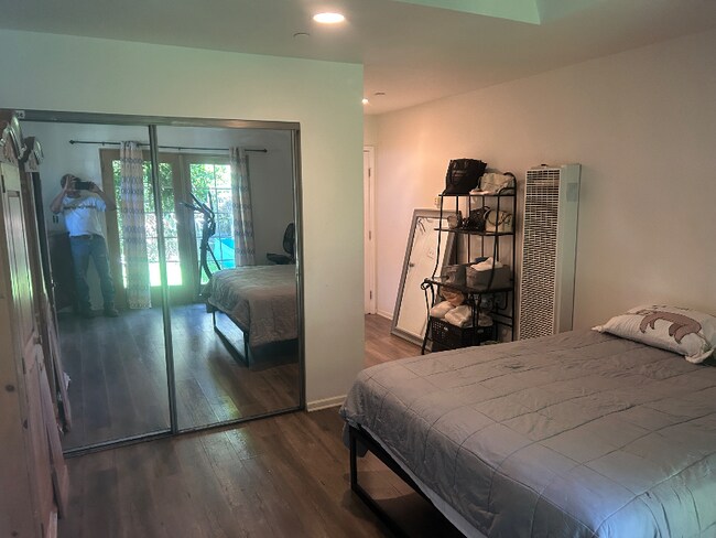 Building Photo - 15533 El Cajon St