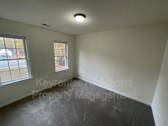 Building Photo - 7919 Nashua Dr