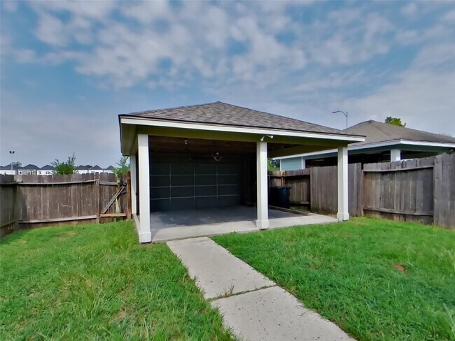 Building Photo - 11423 Carla St
