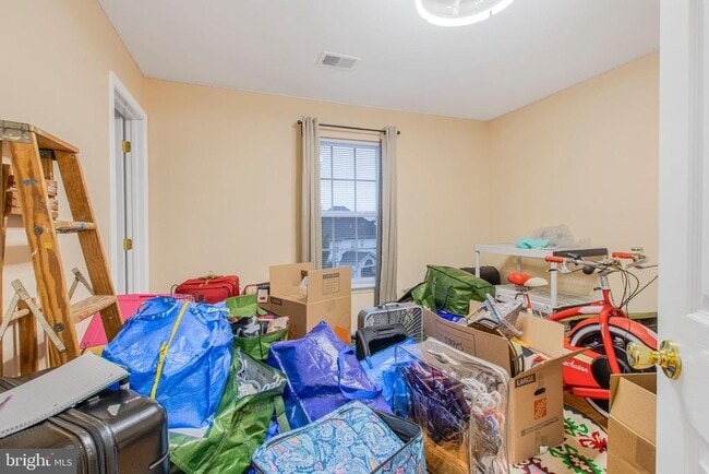 Building Photo - 11809 Old Fort Rd