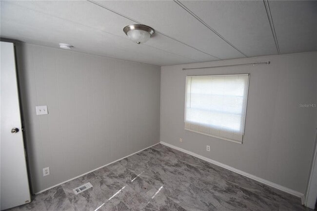 Building Photo - 3310 Peachtree Hill Rd