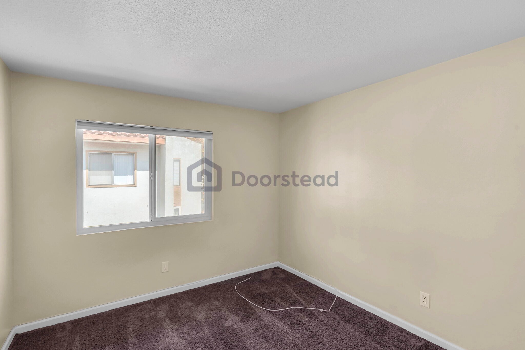 Building Photo - 2521 W Sunflower Ave