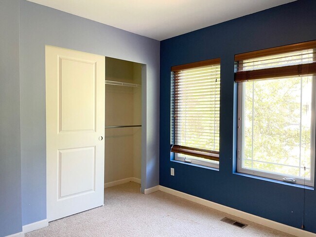 Building Photo - Beautiful 3 Bed 2.5 Bath Home in Redmond