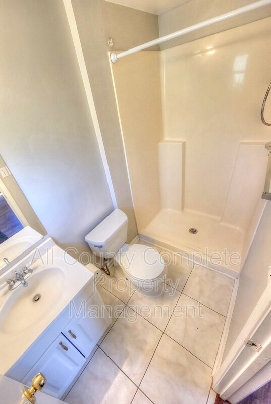 Building Photo - 10881 Key Coral Dr