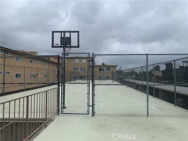 Building Photo - 3220 Altura Ave