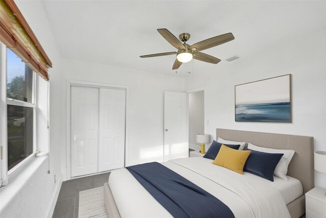 Building Photo - 7021 Park St