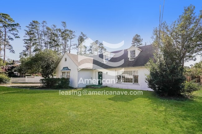 Building Photo - 3512 Jamaica Dr