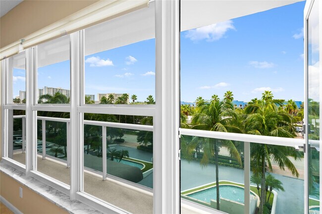 Building Photo - 3900 Galt Ocean Dr