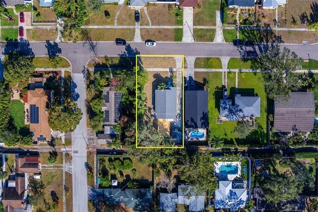 Building Photo - 4642 7th Ave N