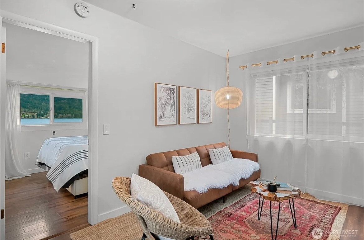 Building Photo - 2562 Lake Whatcom Blvd