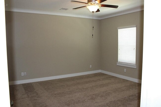 Building Photo - 18139 Moonlit River Dr