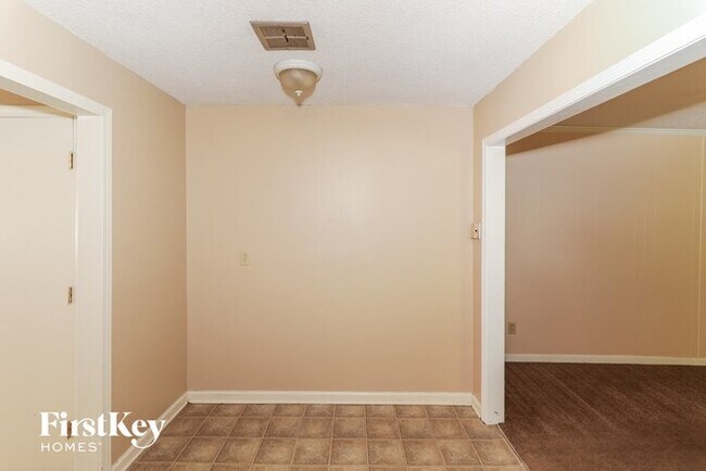 Building Photo - 1226 Wellsville Rd