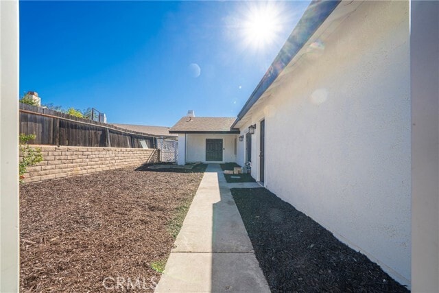 Building Photo - 29589 Mira Loma Dr