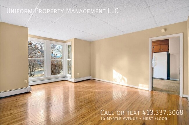 Building Photo - 15 Myrtle Ave