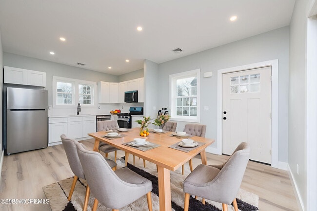 Building Photo - 18 Georgia Ave