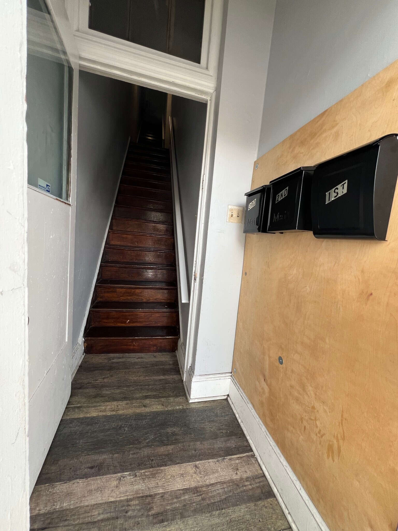 Lobby - 448 E Baltimore Ave