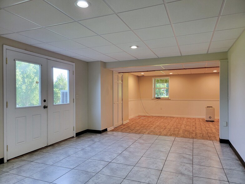 Building Photo - 108 N Churchtown Rd