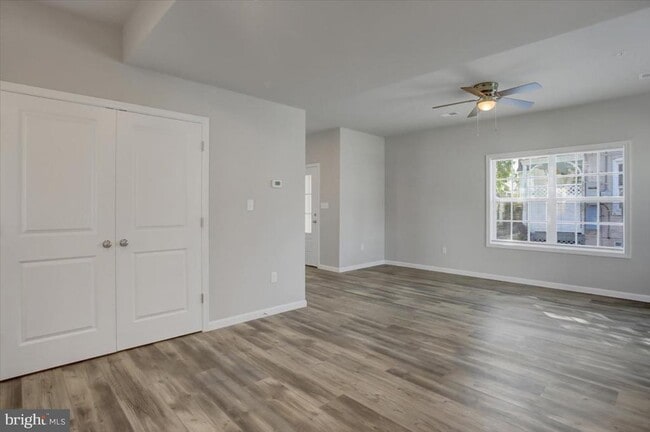 Building Photo - 36 Dahlgren St